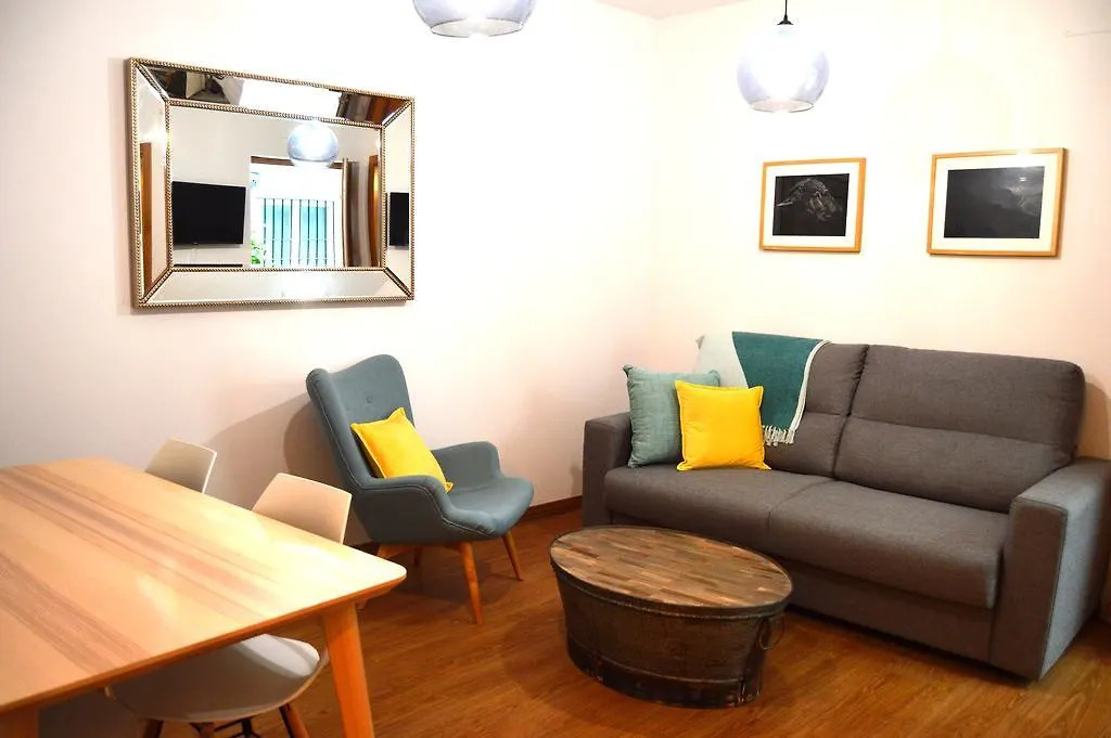 La Casa Del Reloj Cadiz Apartment